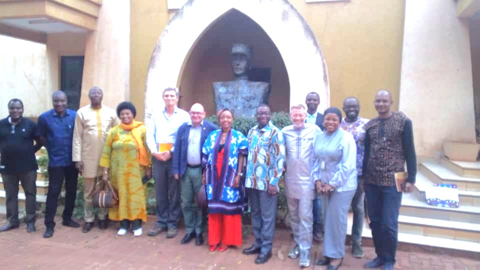 VISITE DE L’AMBASSADEUR DU ROYAUME DE BELGIQUE AU CENTRE MURAZ